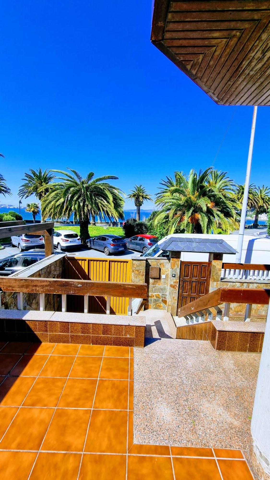 Precioso Atico Frente A La Playa De Santa Cristina Apartment A Coruña Exterior foto